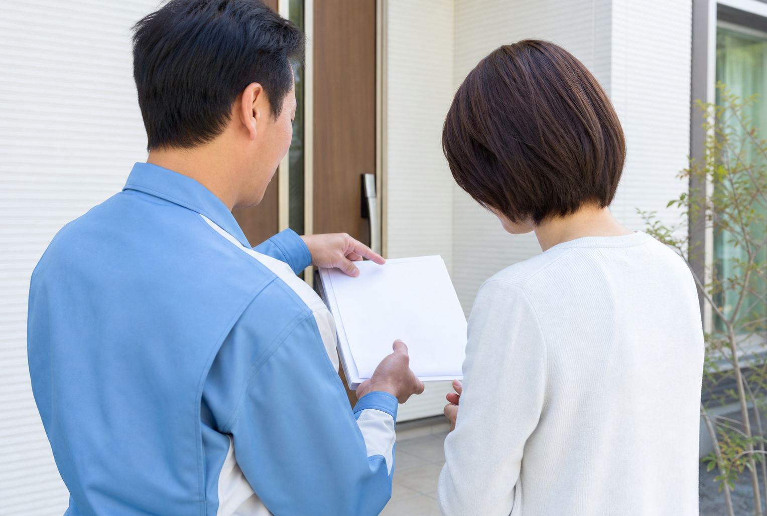 お客様との打ち合わせ